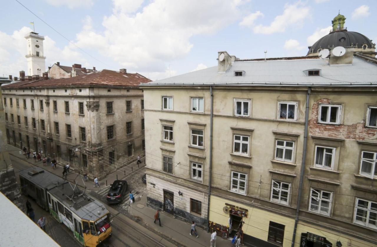 Lviv4U Apartment Exterior foto